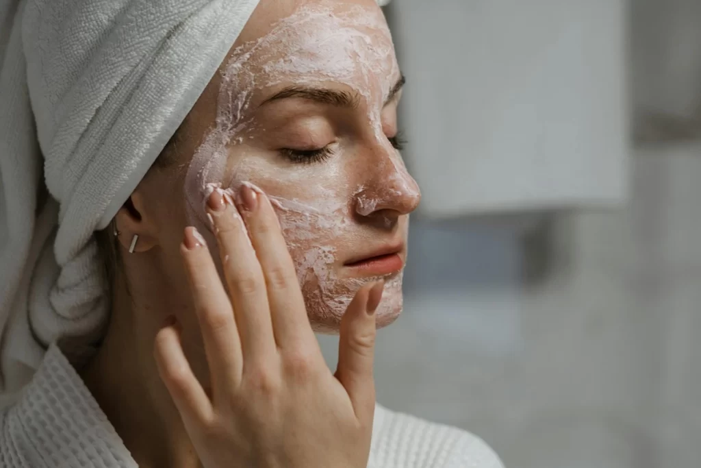 Tips on managing rosacea on face naturally